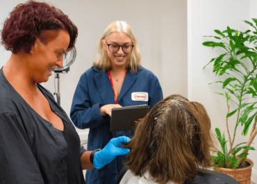 engineering-careers-in-hair-care:-meet-maxine-tomlinson