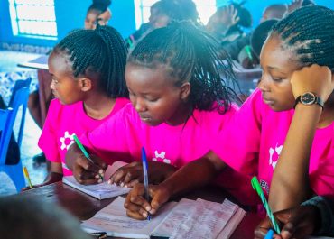 sparking-an-interest-in-stem-–-beads-tembea-academy-swenext-club